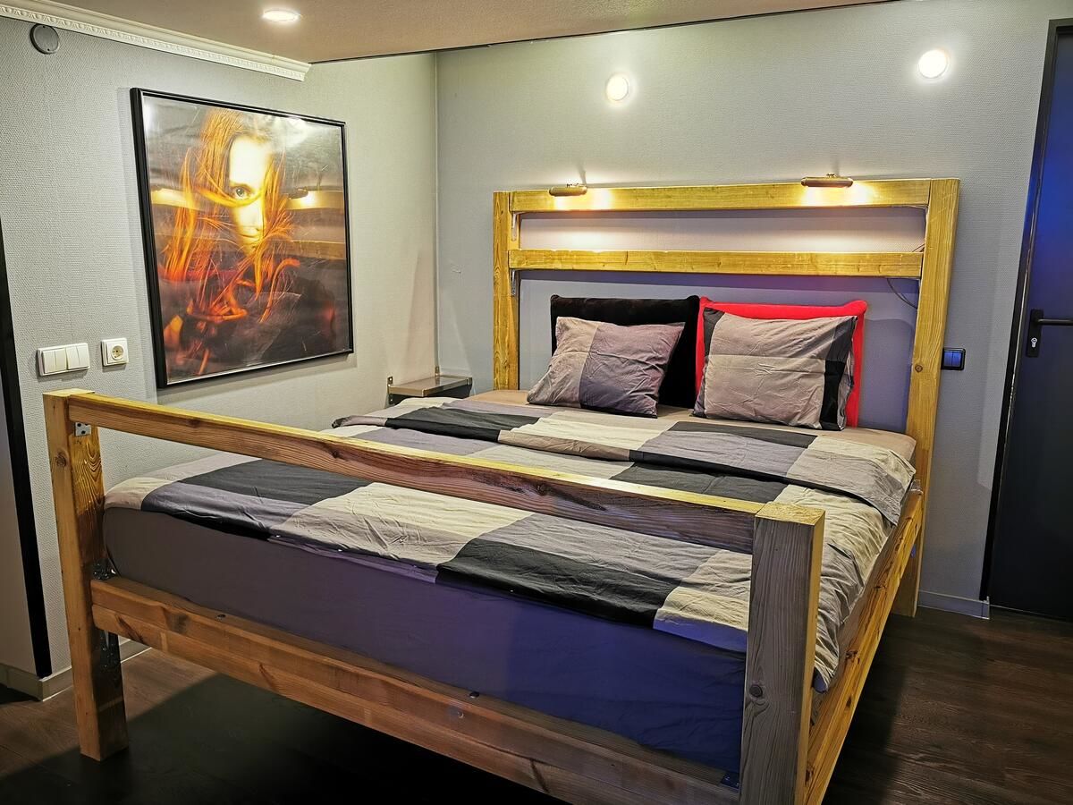 Апартаменты Old Town Basement Apartments Вильнюс-24